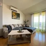Nicole Apartment