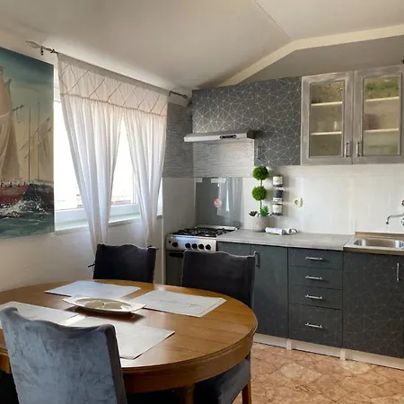 Nicole Apartamento Zadar