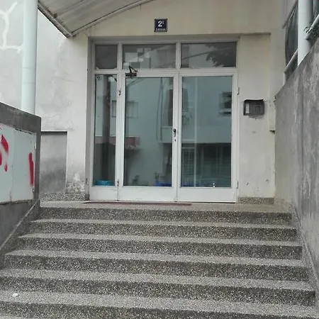 Nicole Apartamento