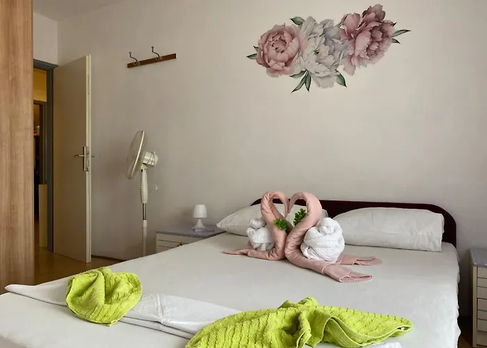 Nicole شقة زادار