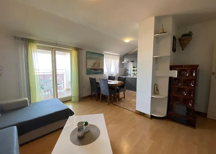 Nicole شقة زادار